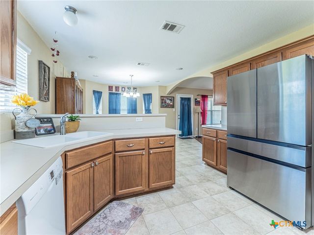 105 Lignite Drive, Jarrell, TX 76537