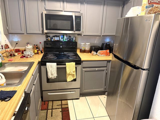 9813 Walnut Street G 201, Dallas, TX 75243