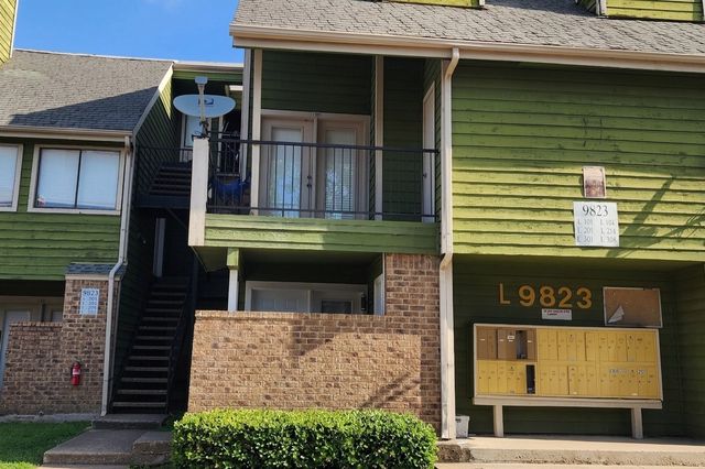 9813 Walnut Street G 201, Dallas, TX 75243