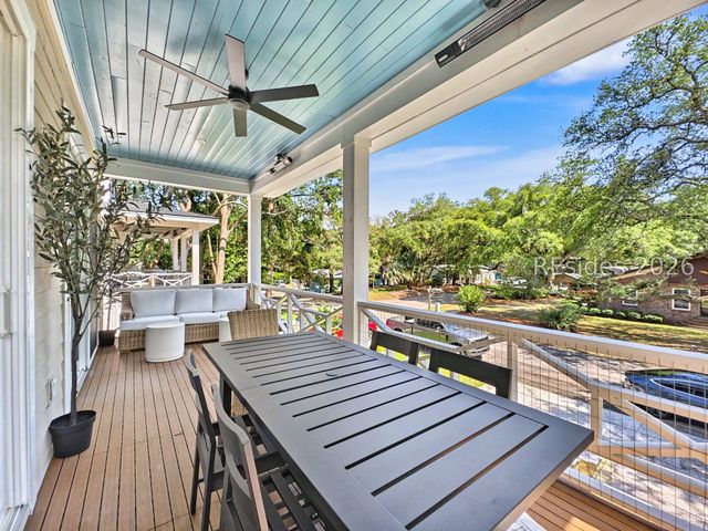 37 Oleander St, Hilton Head Island, SC 29928