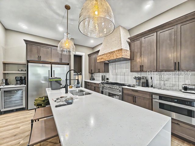 37 Oleander St, Hilton Head Island, SC 29928