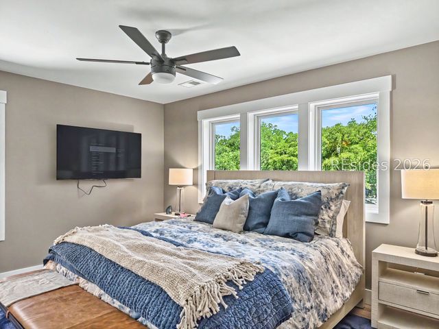 37 Oleander St, Hilton Head Island, SC 29928