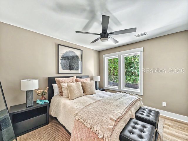 37 Oleander St, Hilton Head Island, SC 29928