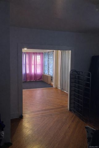 118-18 190th Street, Saint Albans, NY 11412