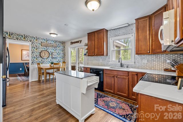 3319 Tyrone Drive, Charlotte, NC 28215