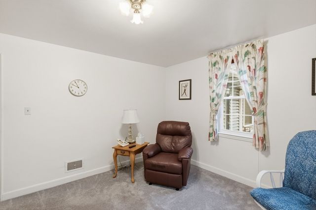 9 Anna Street, Chelmsford, MA 01863