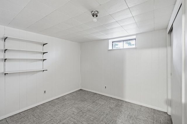 9 Anna Street, Chelmsford, MA 01863