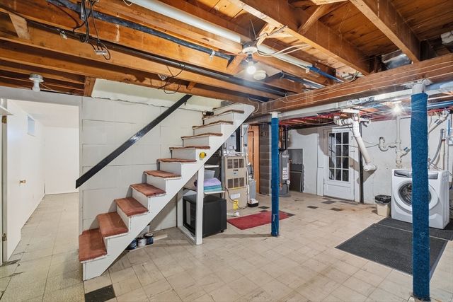 9 Anna Street, Chelmsford, MA 01863