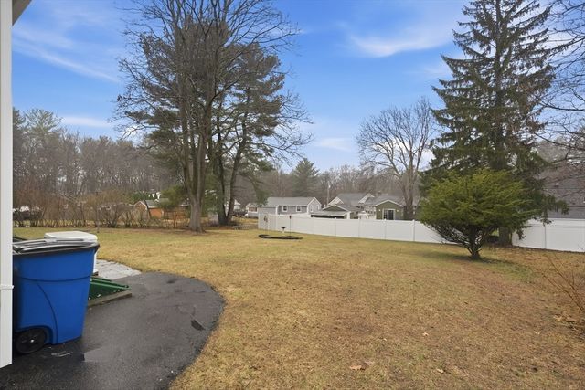 9 Anna Street, Chelmsford, MA 01863