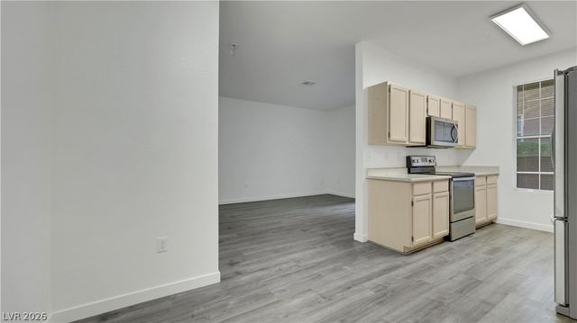 231 West Horizon Ridge Parkway 814, Henderson, NV 89012