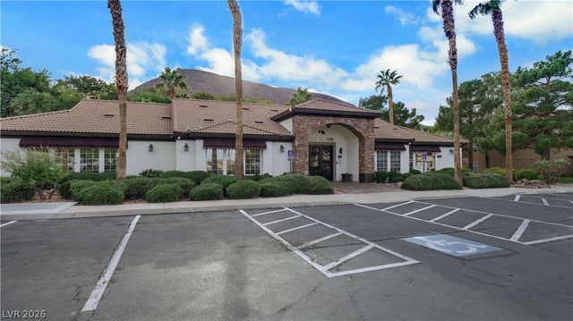 231 West Horizon Ridge Parkway 814, Henderson, NV 89012