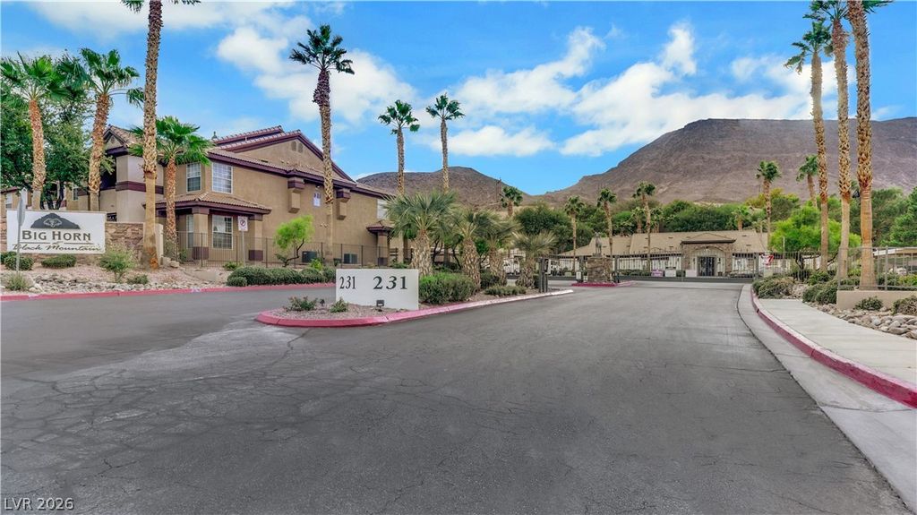 231 West Horizon Ridge Parkway 814, Henderson, NV 89012