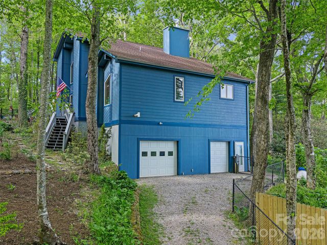 228 Continental Divide Road, Spruce Pine, NC 28777