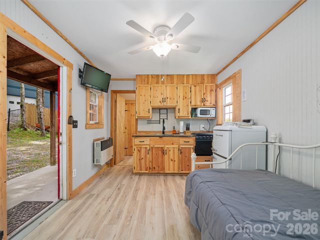 228 Continental Divide Road, Spruce Pine, NC 28777