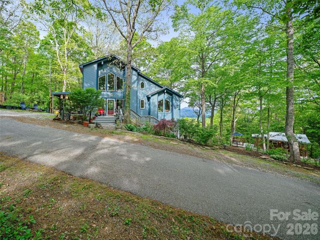 228 Continental Divide Road, Spruce Pine, NC 28777