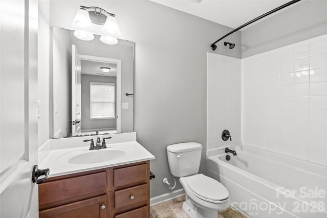 4008 Pinebrook Lane, Waxhaw, NC 28173