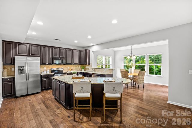 4008 Pinebrook Lane, Waxhaw, NC 28173