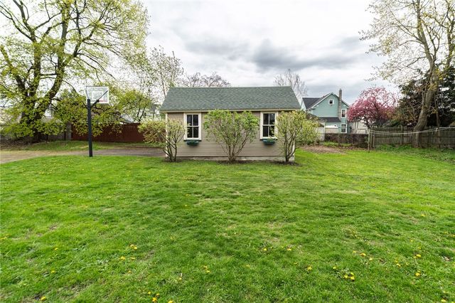16 Elm Street, Batavia City, NY 14020