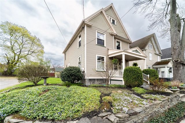 16 Elm Street, Batavia City, NY 14020