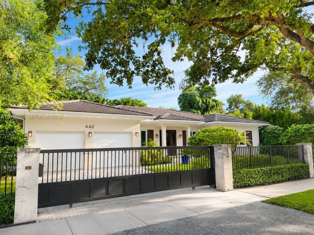 442 Amalfi Ave, Coral Gables, FL 33146