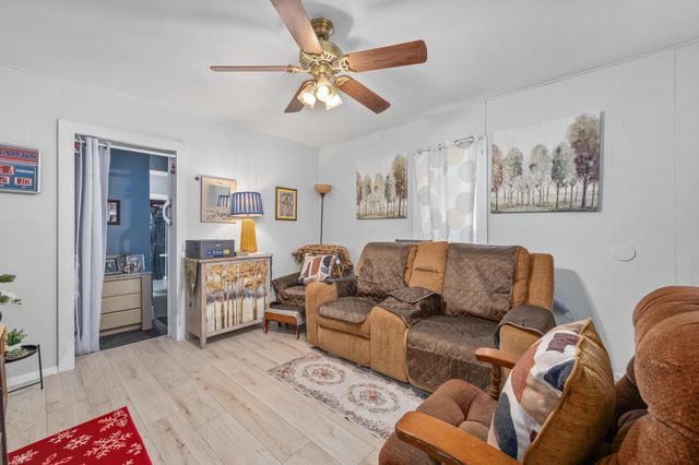 1709 S Wichita St, Wichita, KS 67213