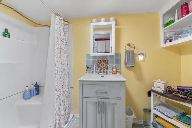 1709 S Wichita St, Wichita, KS 67213