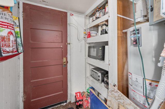 1709 S Wichita St, Wichita, KS 67213