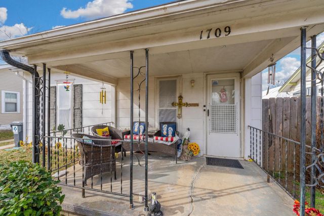 1709 S Wichita St, Wichita, KS 67213