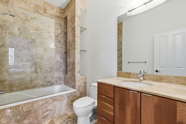 952 N Racine Avenue, Chicago, IL 60642