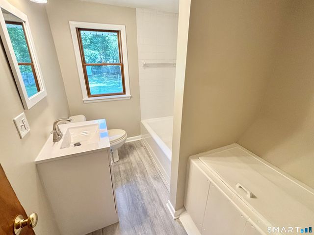 838 East Center Street, Wallingford, CT 06492