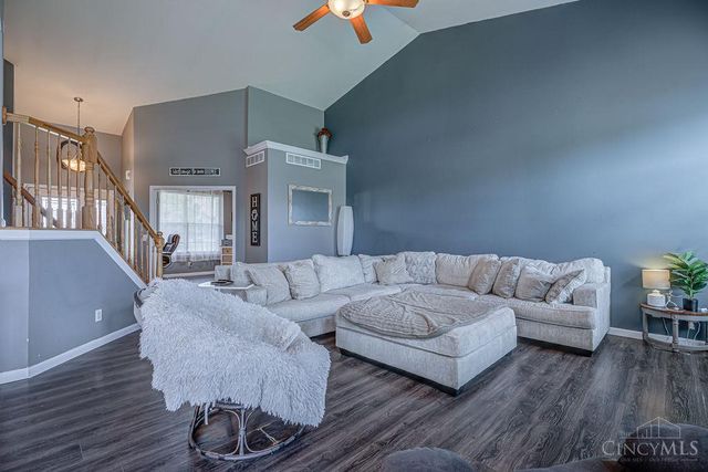 422 Sudbury Drive, Trenton, OH 45067