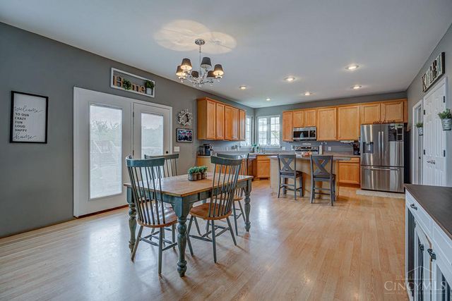 422 Sudbury Drive, Trenton, OH 45067