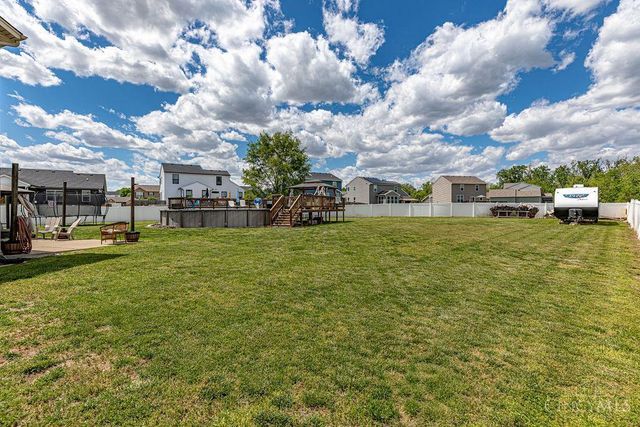 422 Sudbury Drive, Trenton, OH 45067