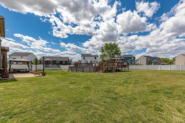 422 Sudbury Drive, Trenton, OH 45067