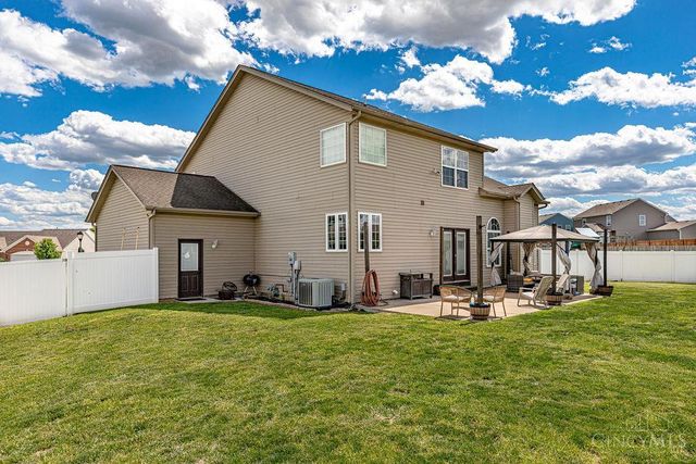 422 Sudbury Drive, Trenton, OH 45067