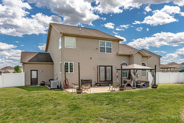 422 Sudbury Drive, Trenton, OH 45067