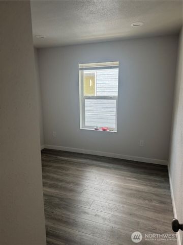 636 Park Street, Shelton, WA 98584