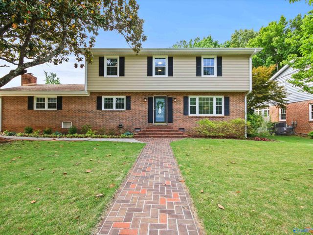 1010 San Ramon Avenue SE, Huntsville, AL 35802