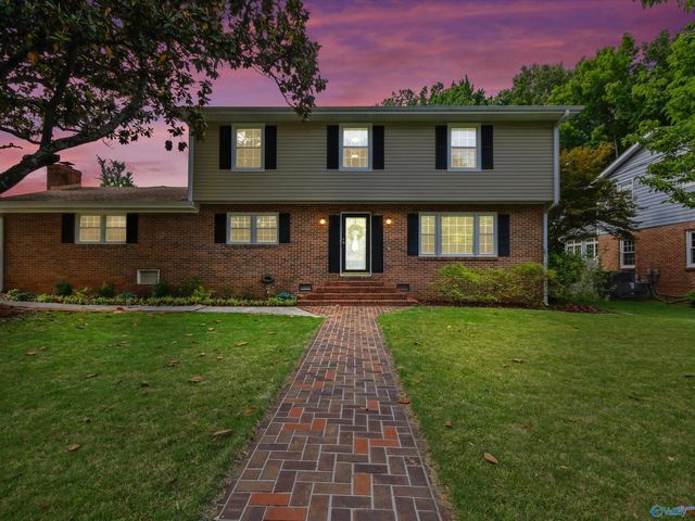 1010 San Ramon Avenue SE, Huntsville, AL 35802