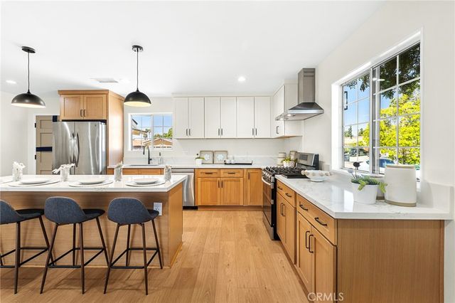 1944 E Lomita Avenue, Orange, CA 92867