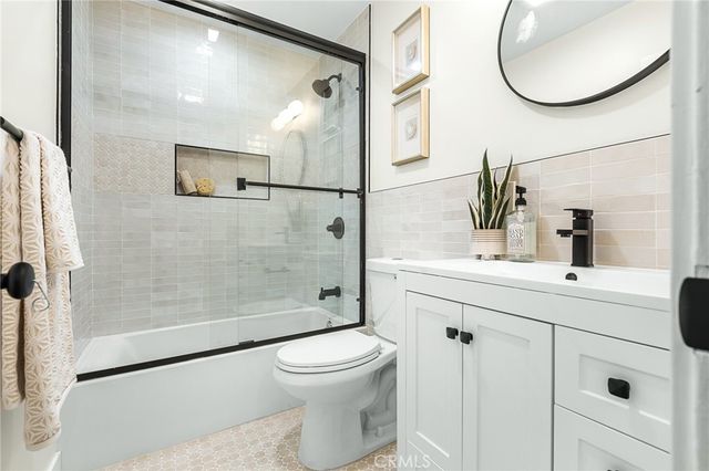 1944 E Lomita Avenue, Orange, CA 92867