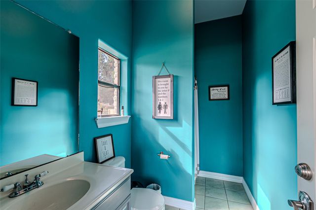 15569 Crown Oaks Drive, Montgomery, TX 77316