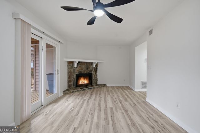 256 Quail Run 256, Roswell, GA 30076