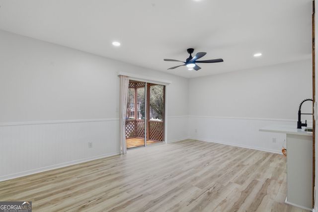 256 Quail Run 256, Roswell, GA 30076