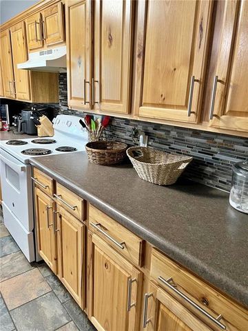 2006 S Elm Street, Pittsburg, KS 66762