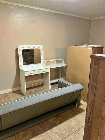 2006 S Elm Street, Pittsburg, KS 66762