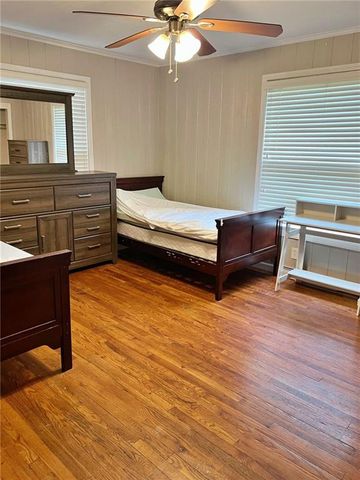 2006 S Elm Street, Pittsburg, KS 66762