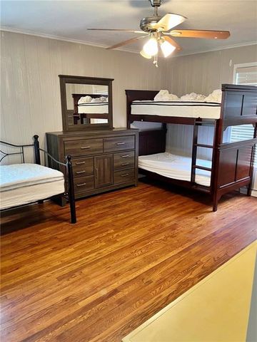 2006 S Elm Street, Pittsburg, KS 66762