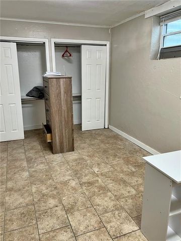 2006 S Elm Street, Pittsburg, KS 66762