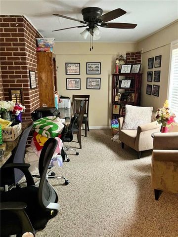 2006 S Elm Street, Pittsburg, KS 66762